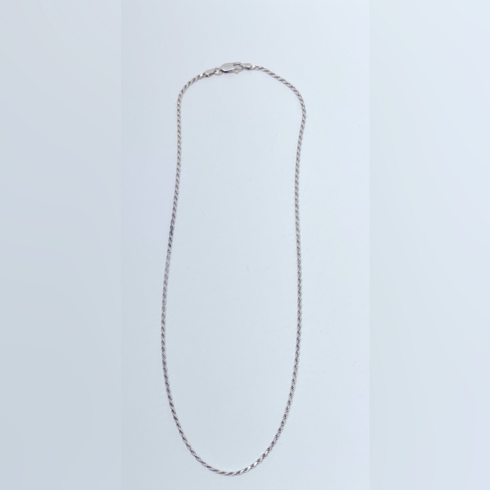 OroAmerican Sterling Silver 18 in rope chain